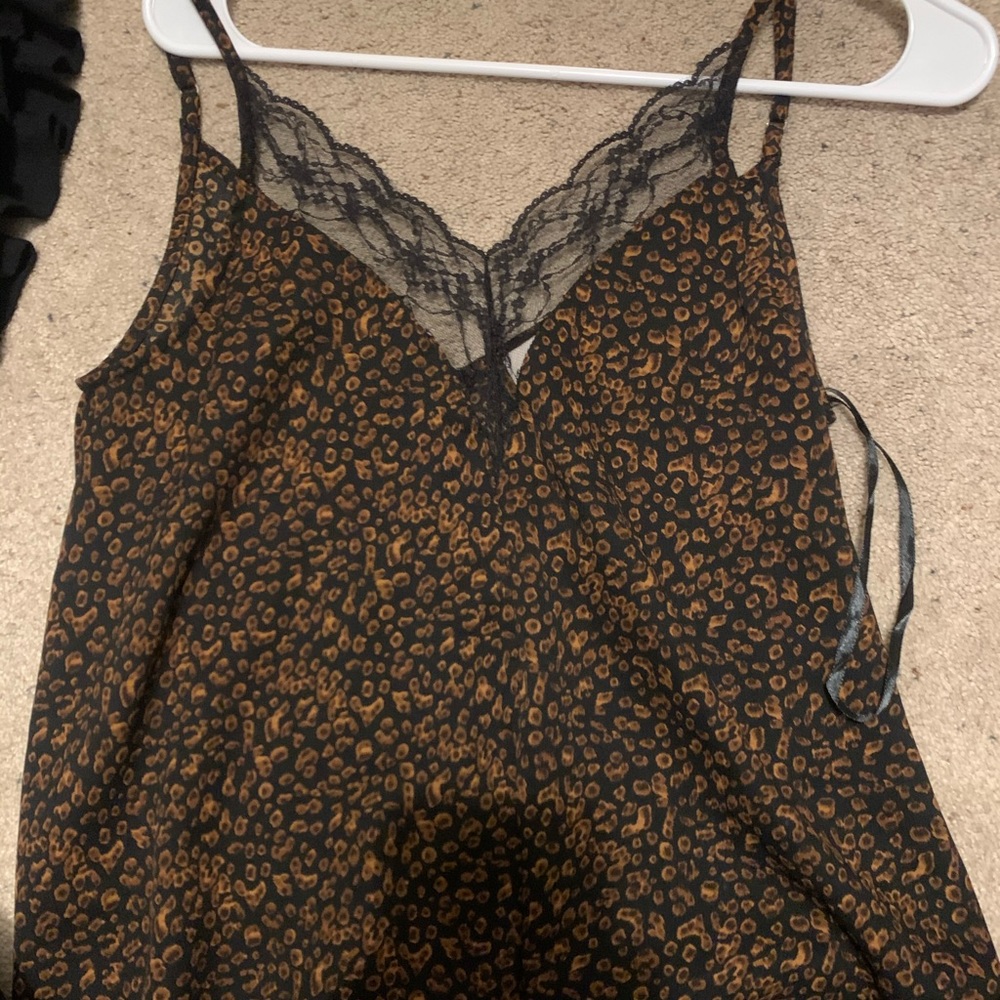 Cute lace cheetah top